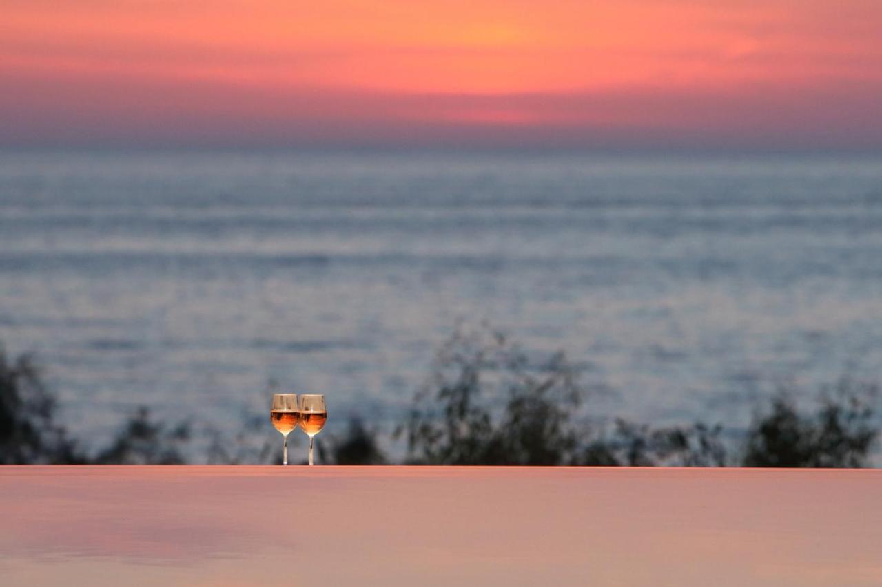 Capro - Milos Bay Villas Áyios Nikítas Exteriér fotografie