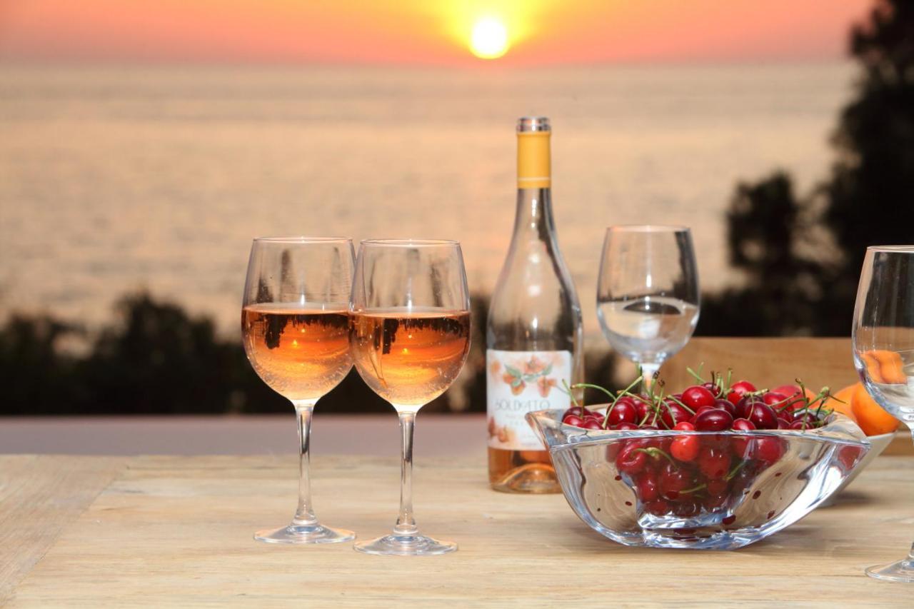 Capro - Milos Bay Villas Áyios Nikítas Exteriér fotografie